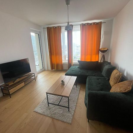 New Downtown Apartment Couple Minute From The Old Town Pozsony Kültér fotó